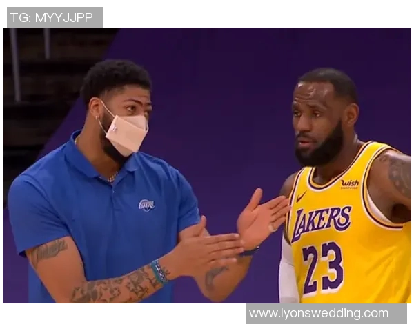 北京篮球队防反体系解析:战术运用与实战效果的全面探讨 北京篮球队防反体系解析:战术运用与实战效果的全面探讨