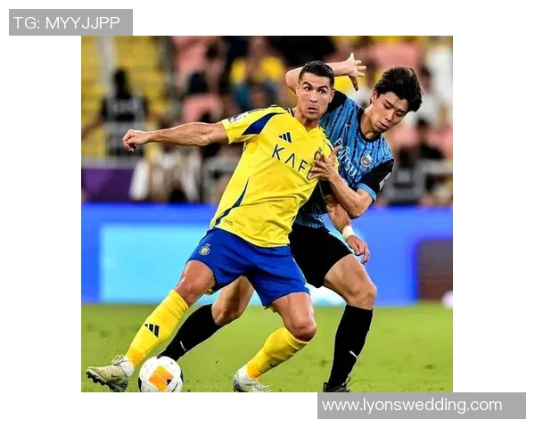 日本足球界迎来新星哪位足球巨星即将加盟引发热议