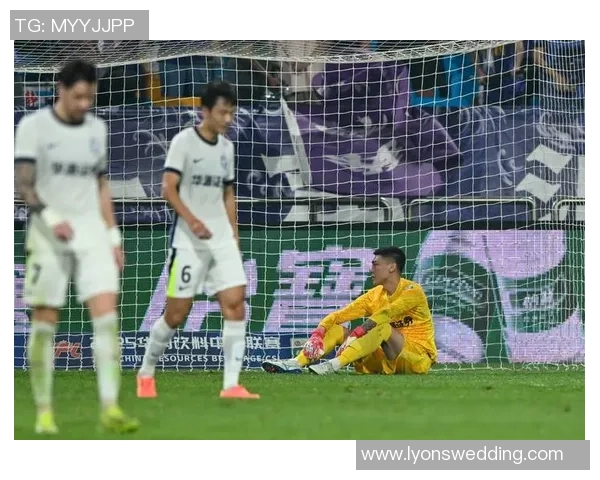 专业解读：武汉足球队的包夹打法